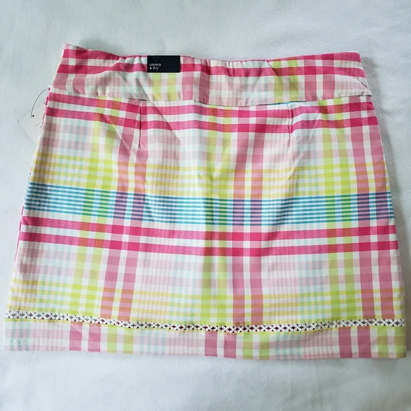 Crown & Ivy Multicolor Plaid Women's Skort - Picture 2 of 5